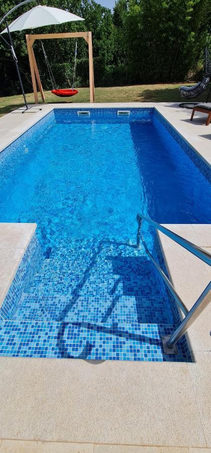 Sunny Garden Villa With Pool Loborika Bagian luar foto
