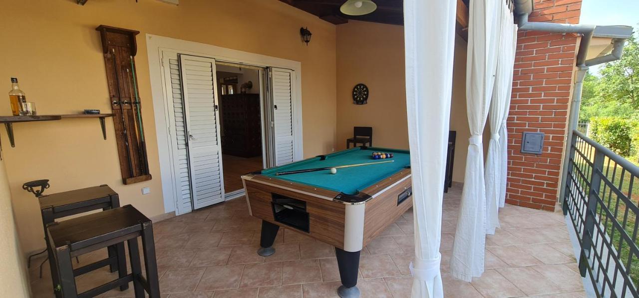 Sunny Garden Villa With Pool Loborika Bagian luar foto